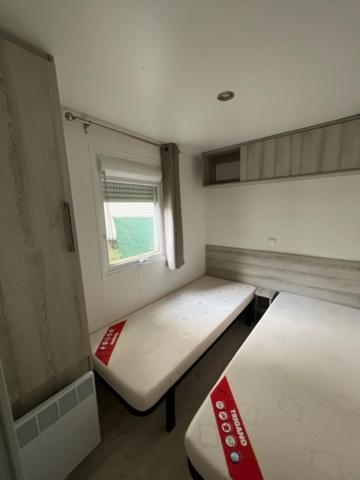 Mobilhome 3 Chambres 2 Salle De Bain Сен-Бревен-ле-Пен Екстер'єр фото